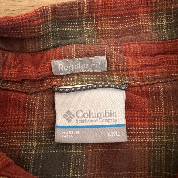 Columbia Button Up Shirt, Men's XXL Red Long Sleeve  Plaid Shirt - Picture 4 of 5